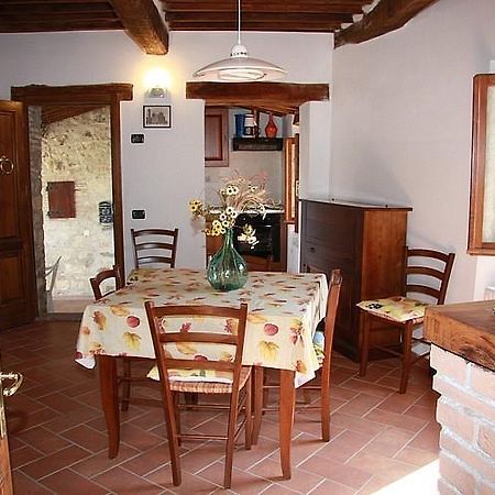 Borgo Fango Appartement Montieri Buitenkant foto